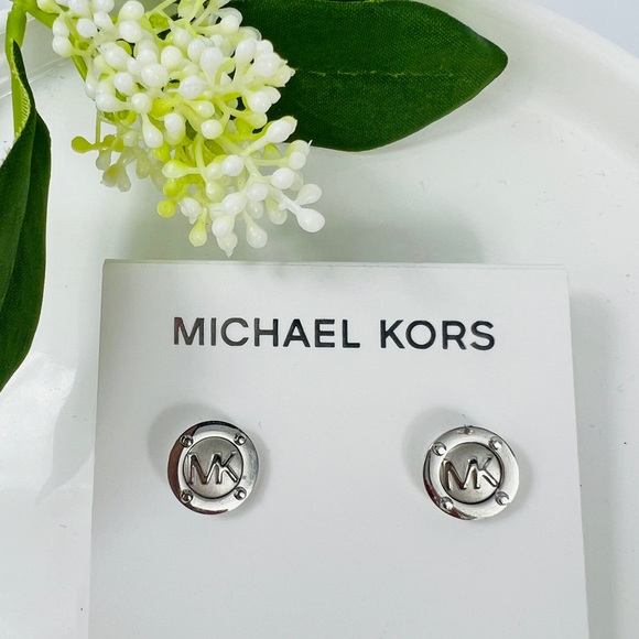 Michael Kors Logo Stud Silver Tone Earrings NWT - Picture 1 of 3